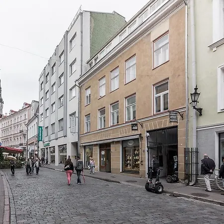 Town Hall Square Center Tallinn