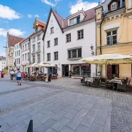 Town Hall Square Center Tallinn